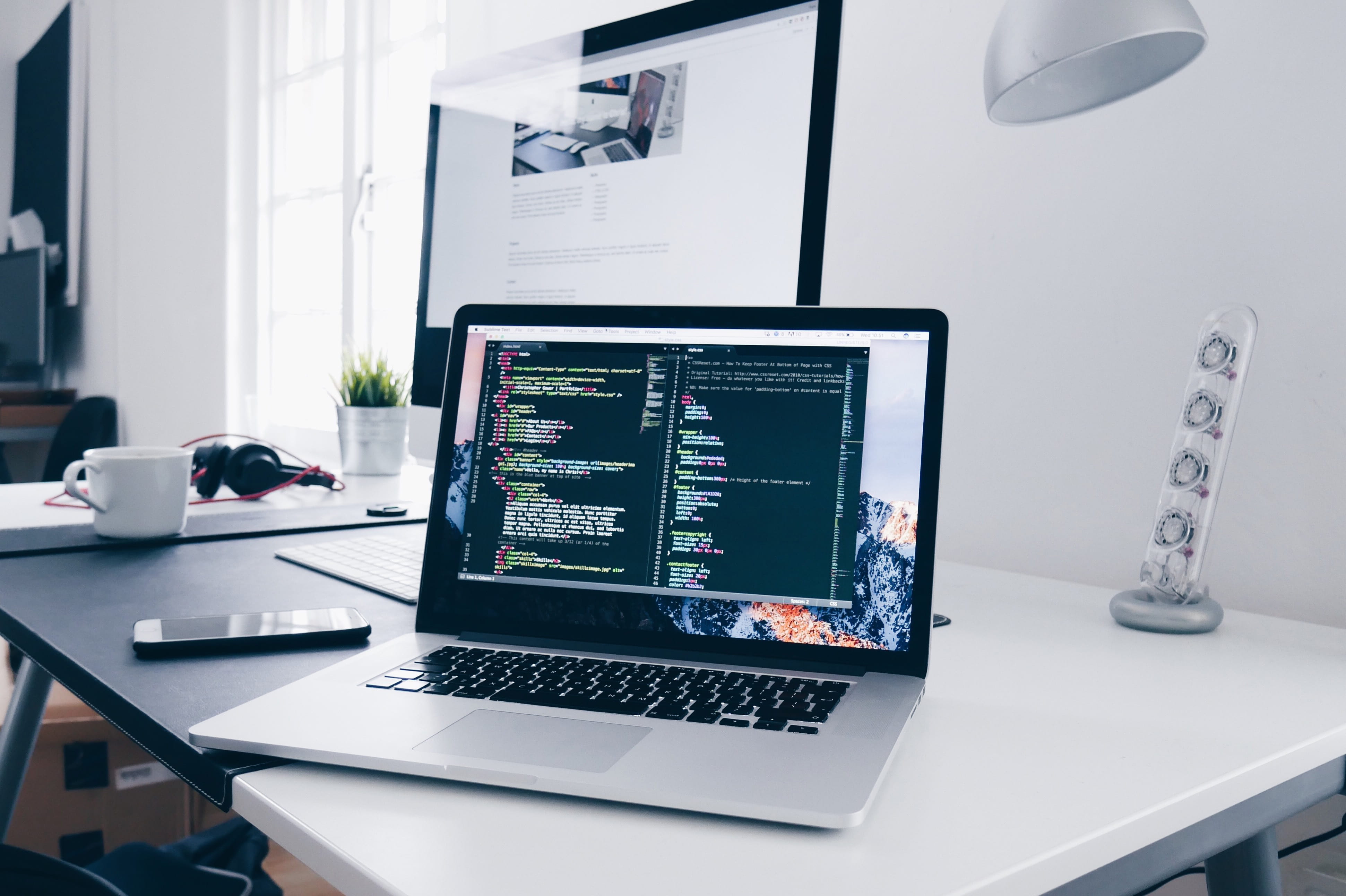 深圳洛壹：網(wǎng)站header如何設(shè)計(jì)？